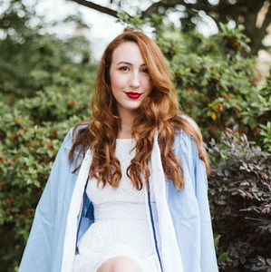 Meet your Posher, Alexandra rose